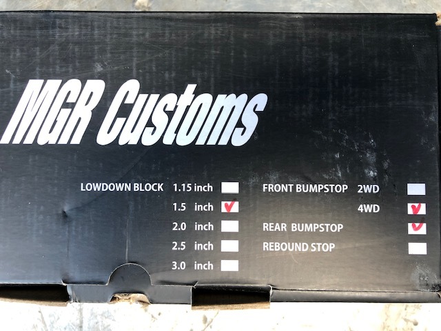 ほぼ未使用 MGR Customs 1.5インチ 4WD HIACE 200 LOWDOWN BLOCK FRONT REAR BUMPSTOPハイエース社外ローダウンブロックバンプストップ前後_画像2