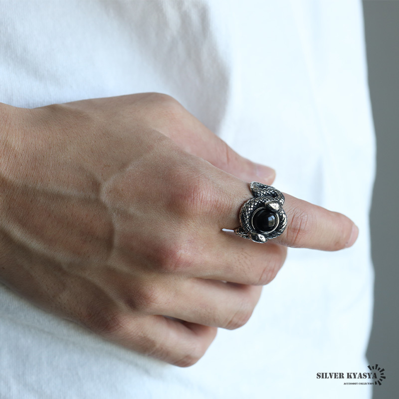 ステンレス素材 オニキスリング スネーク 指輪 蛇リング シルバー ブラック リング メンズ 指輪 ダブルスネーク (26号)_画像6