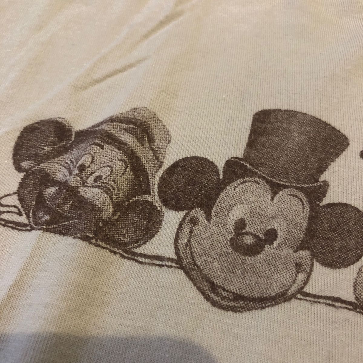 ヴィンテージDisneyTシャツ　3匹の子豚小豚　激レア　悪役　悪顔Tシャツ