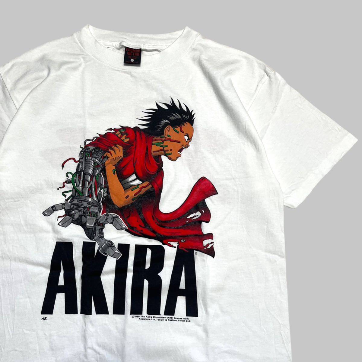 Akira アキラ tシャツ ファッションヴィクティム-