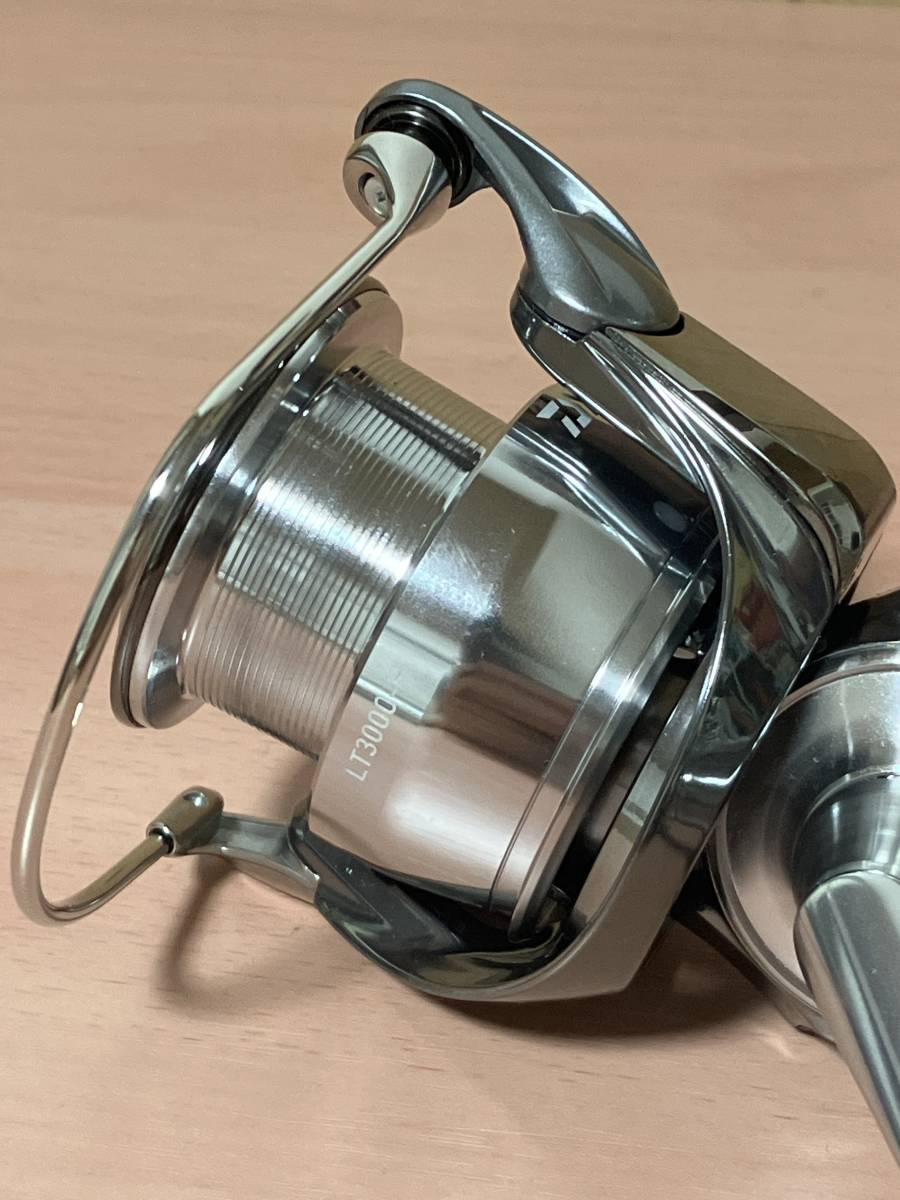 格安販売の ダイワ 22イグジストLT3000H 未使用リール リール