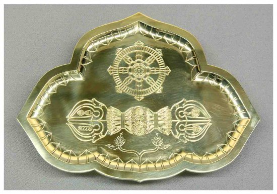 密教法具 金剛盤 真鍮製 ミガキ仕上げ 大大サイズ 横幅29.5cm 密教法具 金剛盤 真鍮製 ミガキ仕上げ 大大サイズ 横幅29.5cm