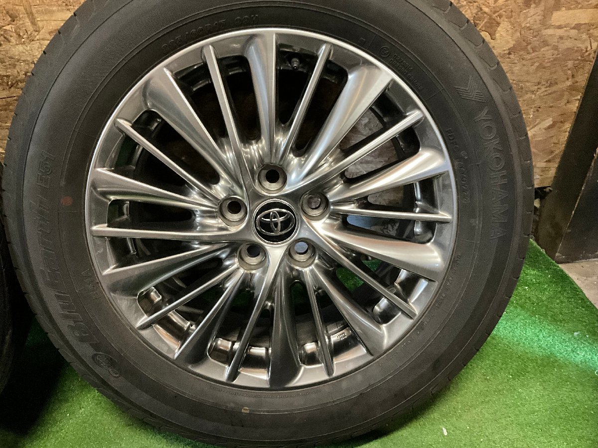 美品 TOYOTA アルファード30 純正 17インチ 6.5J +33 225/60R17 YOKOHAMA BluEarth E51 夏タイヤ タイヤホイール 4本セット_画像3