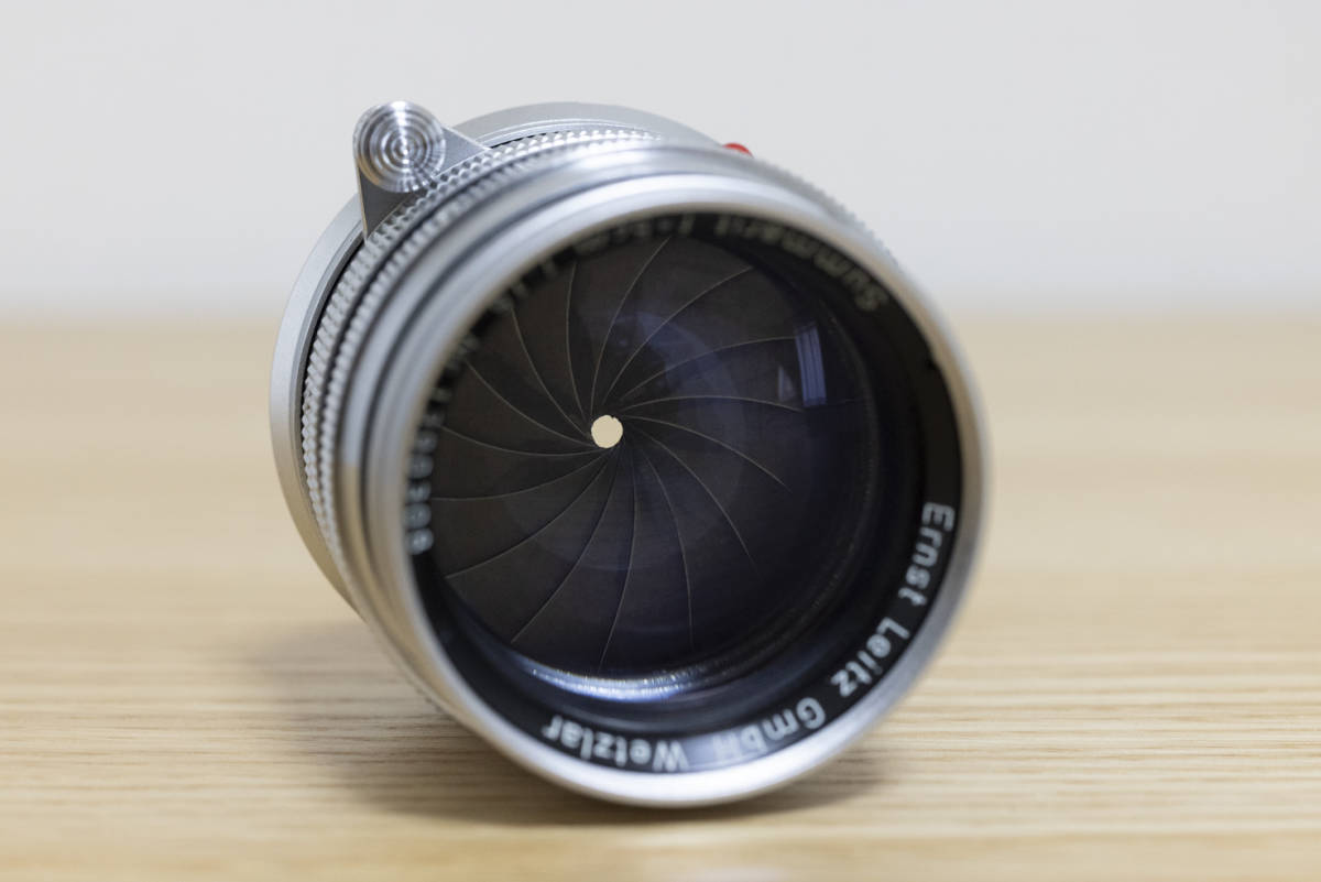美品 Leica Summarit M50mm F1 5 ズマリット 50mm フード 純正 美品 Leica Summarit M50mm F1 5 ズマリット 50mm フード 純正