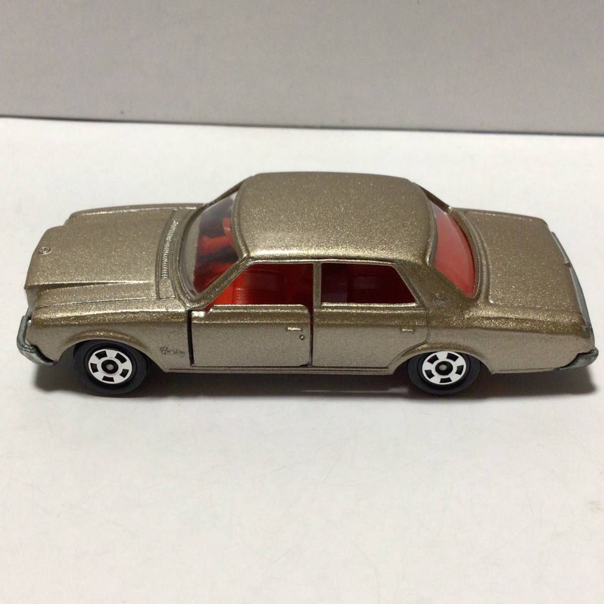 トミカ スーパーギフト トヨタ センチュリー ゴールド 日本製 トミカ トミカ スーパーギフト トヨタ センチュリー ゴールド 日本製 トミカ