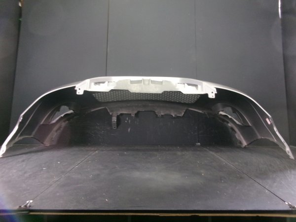 LW3W LWFW latter term MPV original front bumper LE46-50031 silver (u-504)