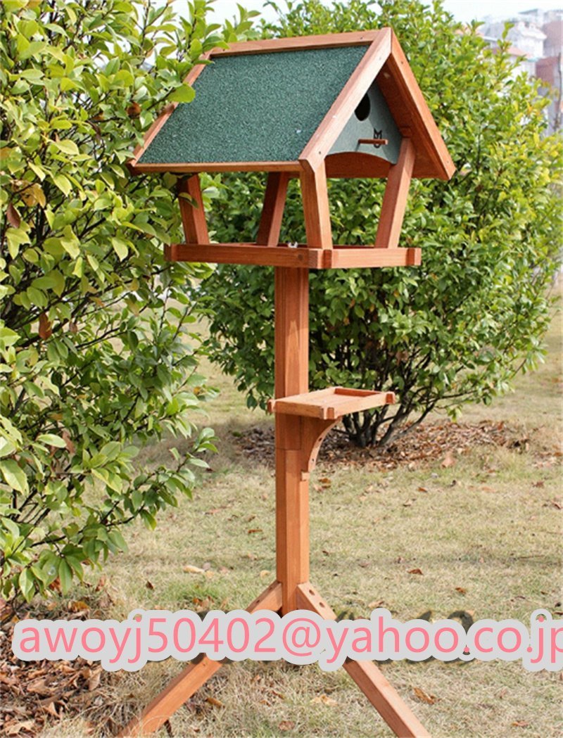 新品★バードフィーダー　鳥の餌台　ウッド　三角屋根タイプ 木製の野外餌器 防腐雨日焼け防止