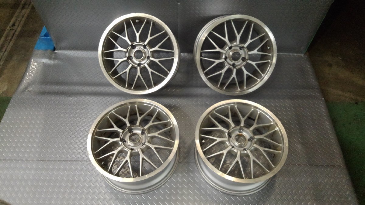 YOKOHAMA SIENA Road Battler ? アルミホイール　17X8J+45→2本　17X7.5J+40→2本　5穴　PCD114.3　ハブ径約7.3㎝_画像1