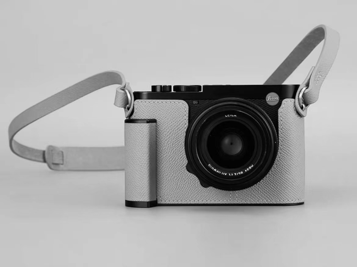 新品 本革 LEICA ライカ Q/Q2/M10R/CL 用ストラップ 赤|Yahoo 新品 本革 LEICA ライカ Q/Q2/M10R/CL 用ストラップ 赤|Yahoo