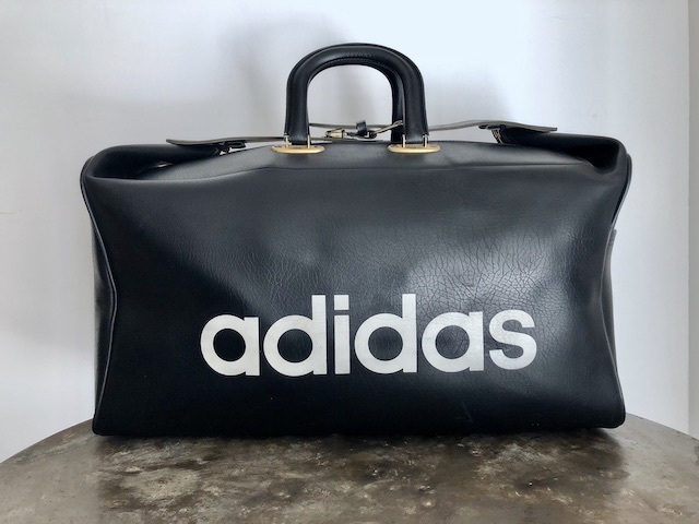  Adidas Vintage travel bag ( France made )CHIC Zip type adidas made in FRANCE Boston bag bag 70s 60s VENTEX 1970 period 