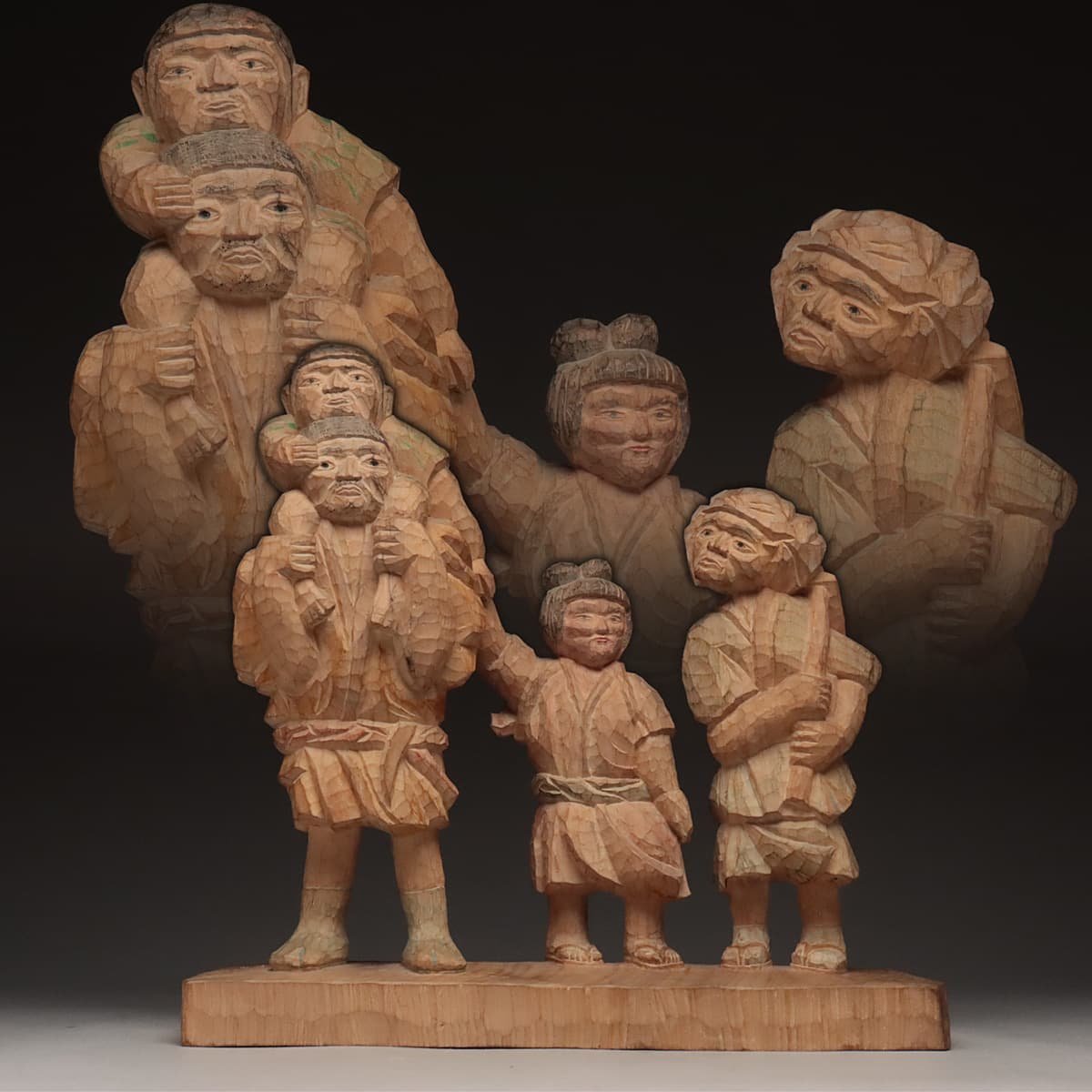 EL690 【横谷宗舟作】江戸木彫彩色「家族/親子」高31cm 重1.5kg 木箱附