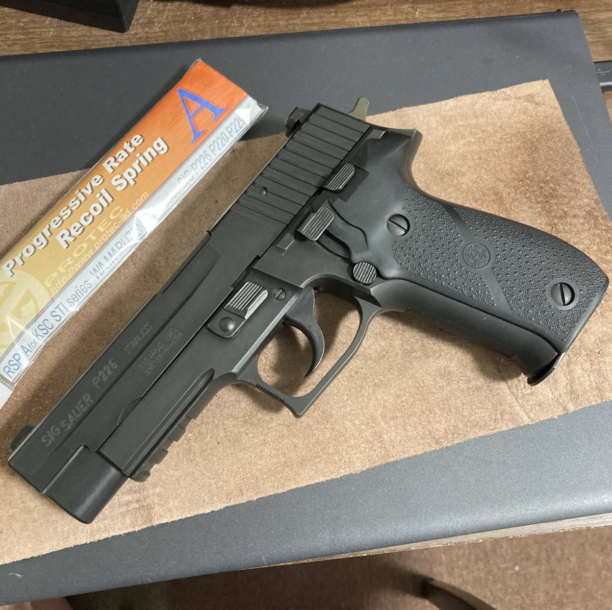 KSC P226R システム7 HW ホーグラバーグリップ 社外リコイルスプリング