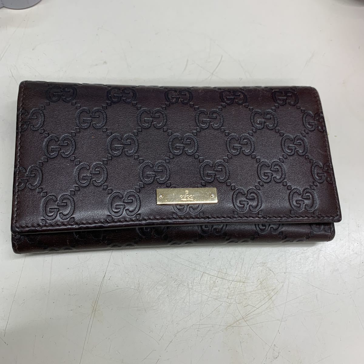 ☆送料無料即決☆GUCCI(グッチ)シマ レザー 二つ折り長財布-