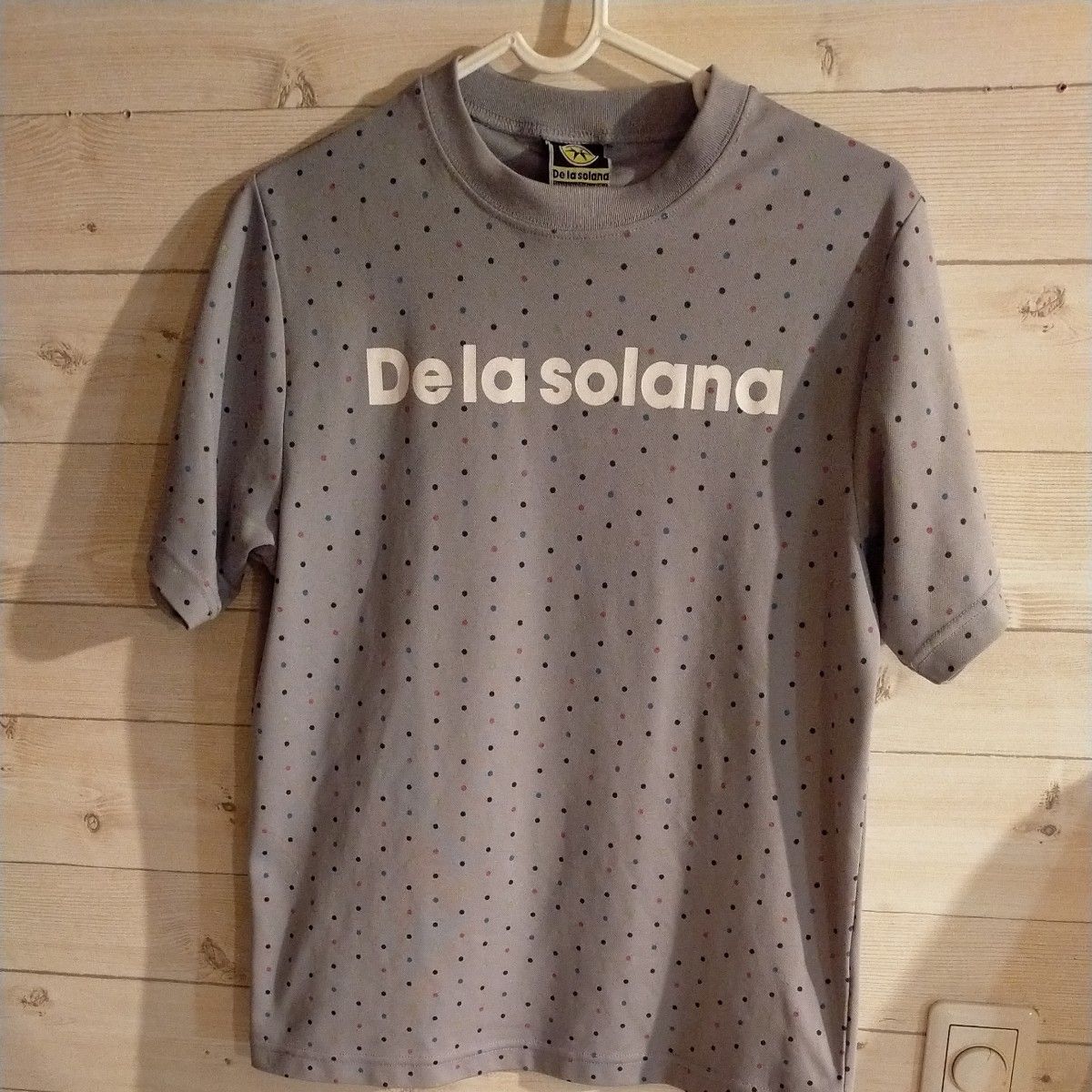 De la solanaデラソラーナ「半袖Tシャツ」プラクティスシャツ｜PayPayフリマ