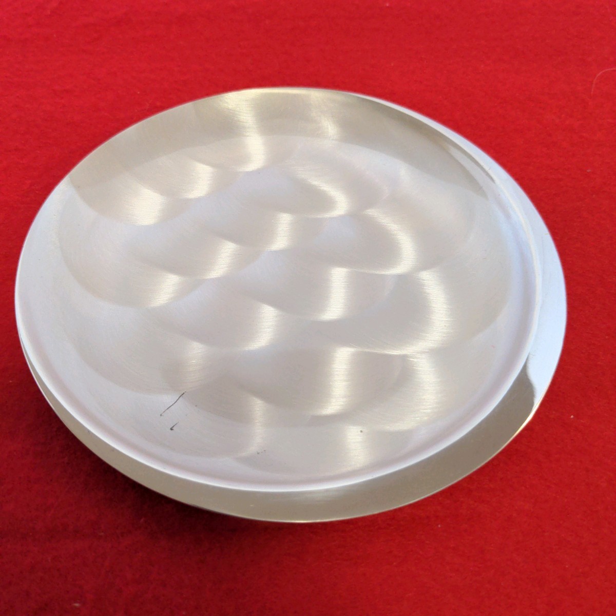 SEKI H.K.K　18-8　ステンレス　食器　ソーサー　フォーク　約13cm　デザート皿　皿　直径13cm 　2客セット　計4点　専用箱　アンティーク_画像4