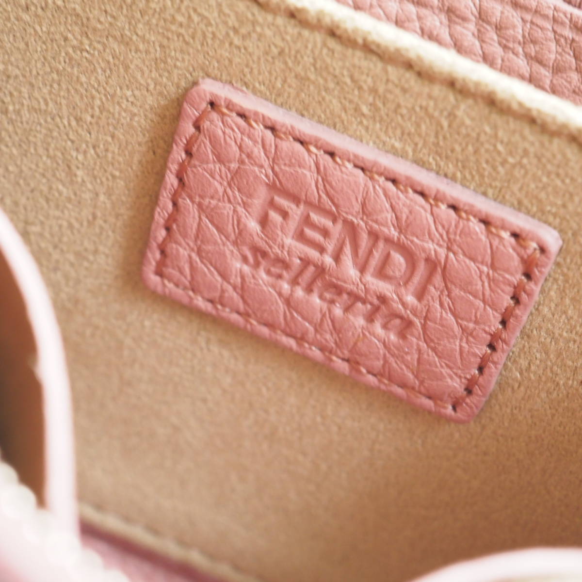 未使用美品★ フェンディ FENDI セレリア カードケース 8M0313 コインケース コンパクト ウォレット ピンク ブランド メンズ レディース