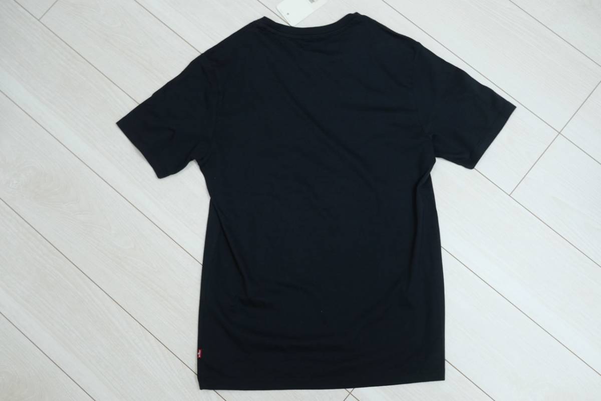 新品リーバイス22491-1104 Mサイズ 半袖 バッドウイング クルーネック Tシャツ ブラック/黒 カットソー_画像4