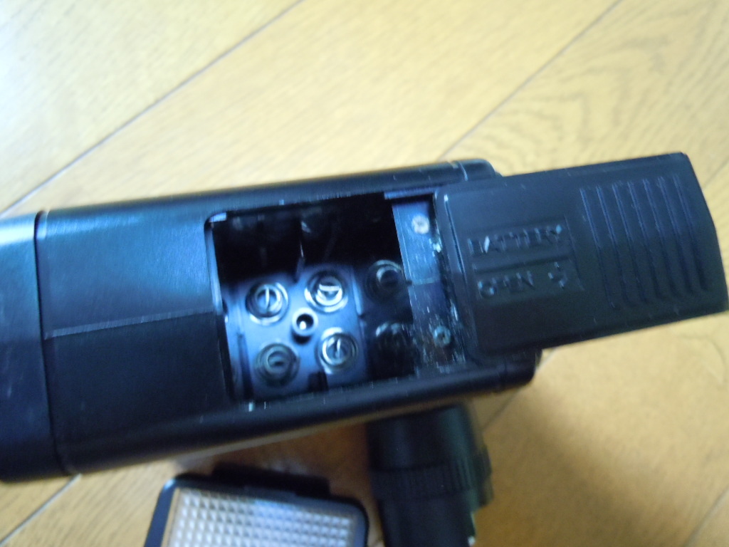☆ニコンF3専用☆スピードライトSB-12型☆ジャンク品☆ 商品细节