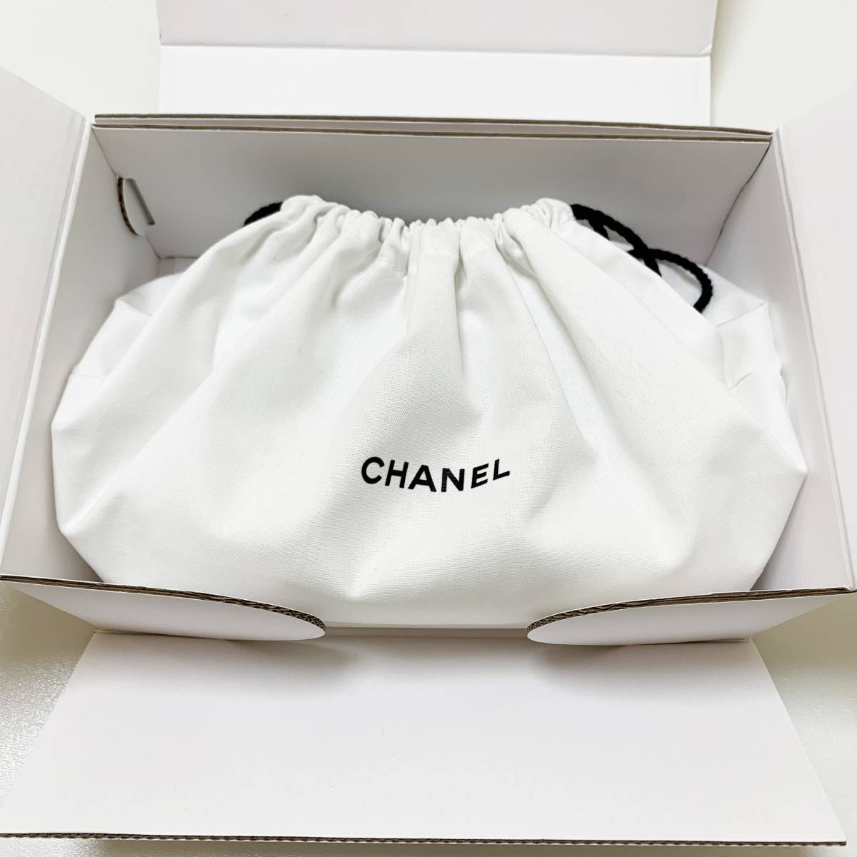 新品 未開封 CHANEL ミロワール ドゥーブル ファセット コンパクト