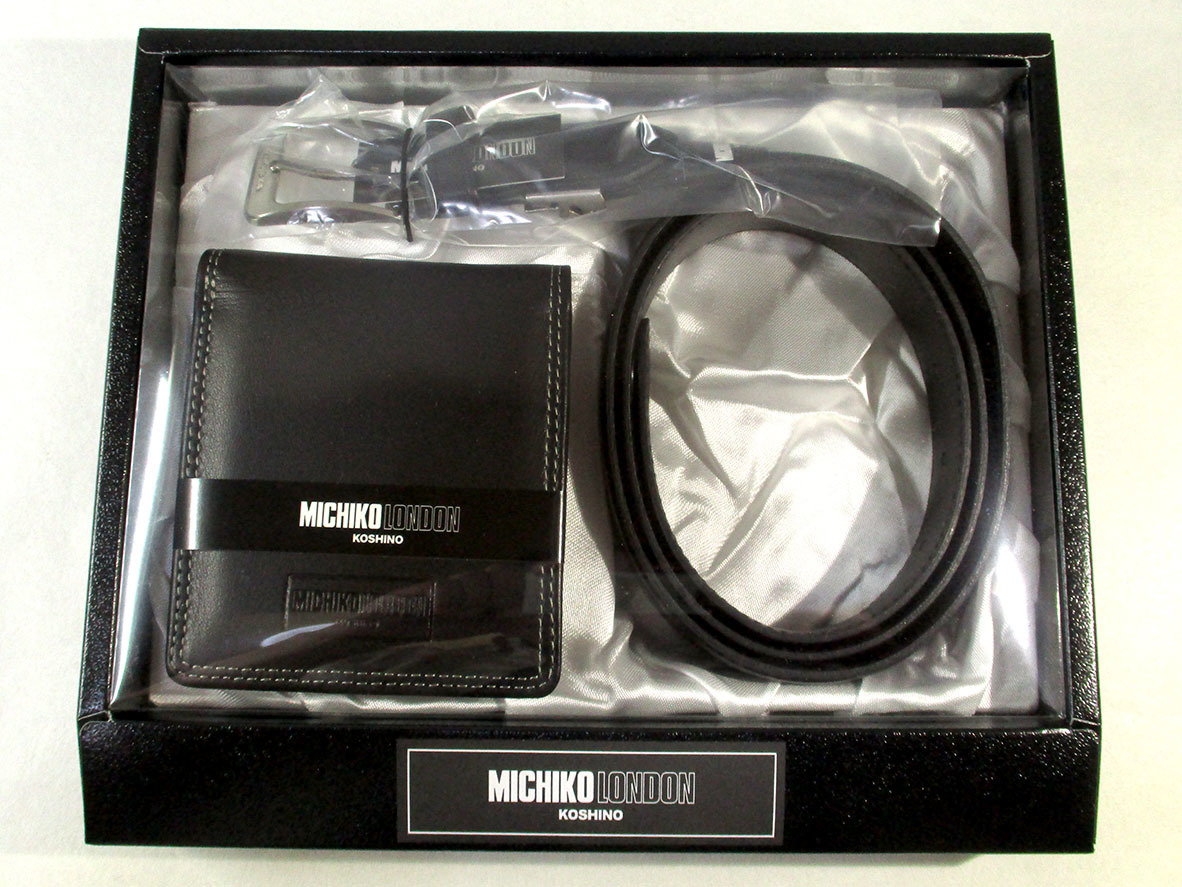 MICHIKO LONDON★ミチコロンドン　レザー製　ブラック　ベルト＆二つ折り財布　セット★S10323