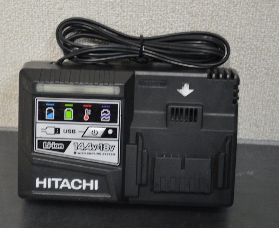 【HITACHI】 DV18DBSL/(中古品) /18V/コードレス振動ドライバドリル/ 【薄型バッテリー/BSL1830C/1本】/ ケース/充電器付(菅2034YO)_画像6