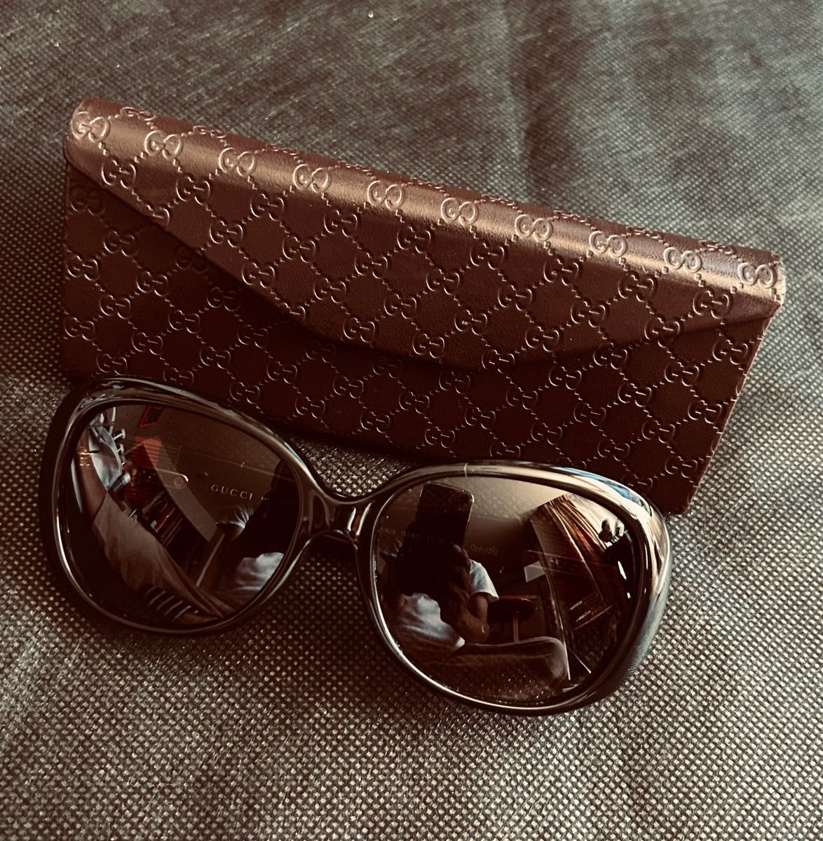 買い保障できる 新品✨GUCCI インターロッキング シェリーライン