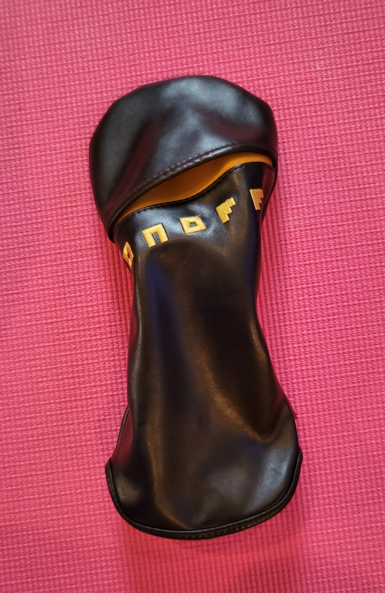 美品】【ドロー設定】オノフ クロ ドライバー ONOFF KURO 10.5度 美品】【ドロー設定】オノフ クロ ドライバー ONOFF KURO 10.5度