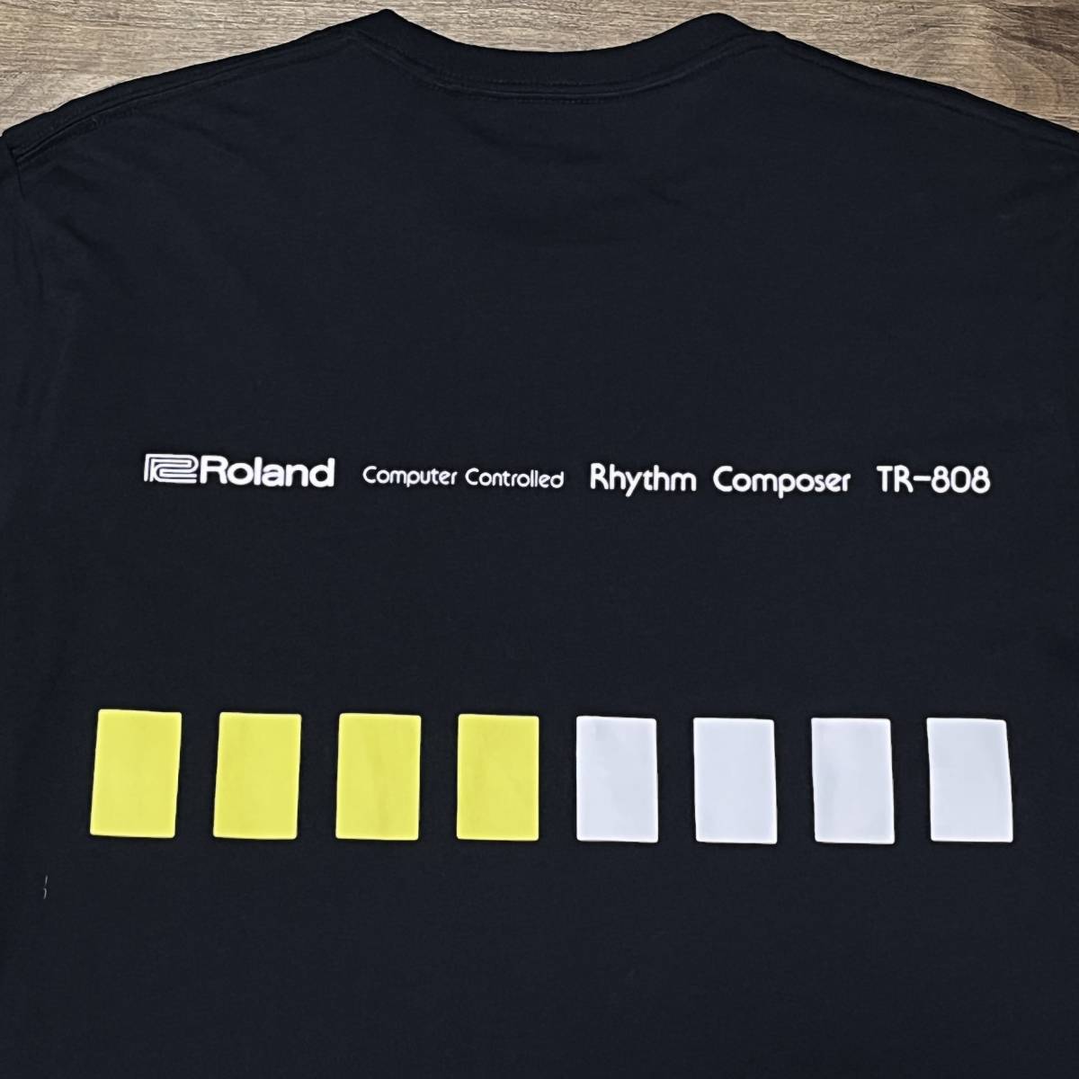 ◎ (ユニクロ) ローランド・TR-808 Tシャツ UT Roland TR-808 T-shirt_画像3