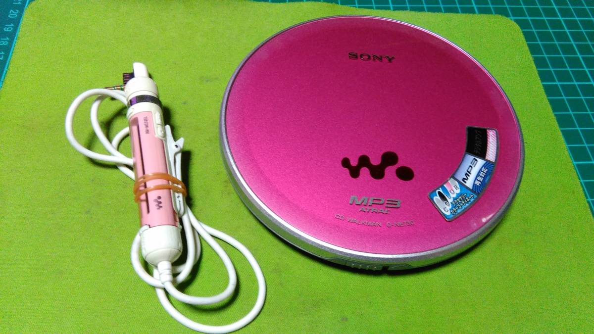 SONY D-NE730 CDウォークマン 動作品_画像1