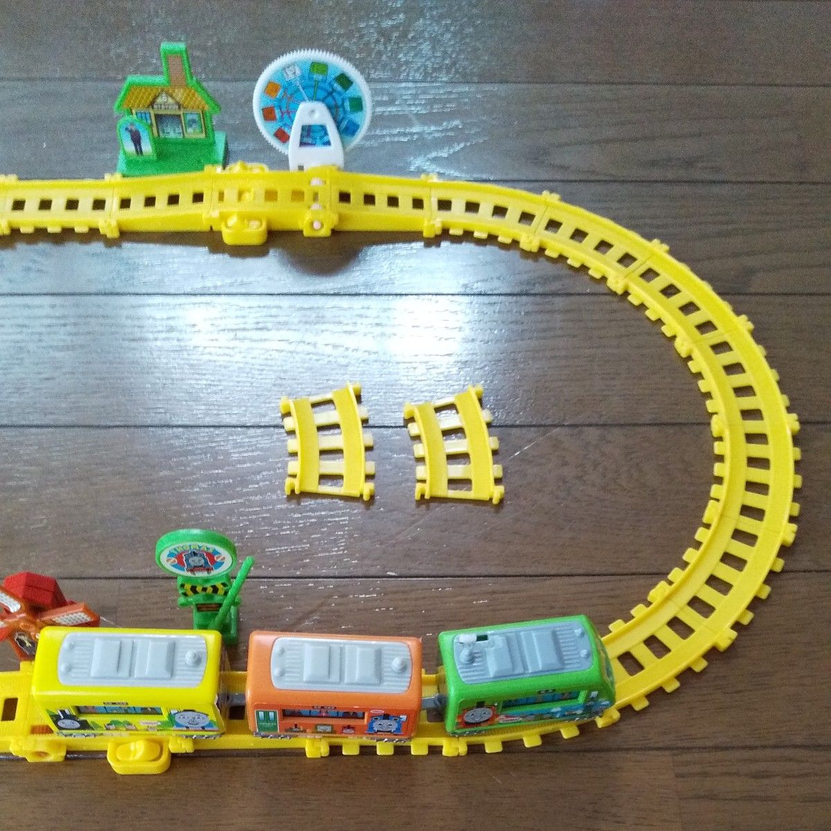 京阪電車きかんしゃトーマス号2キャラレール|Yahoo!フリマ(旧 京阪電車きかんしゃトーマス号2キャラレール|Yahoo!フリマ(旧