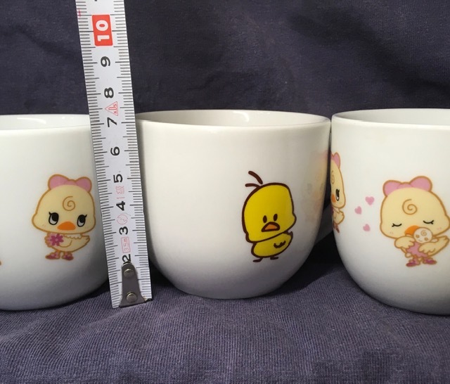 非売品 日清チキンラーメン [中古 ひよこちゃん 蓋つきマグカップ X 1個]＋[未使用 ひめちゃん マグカップ X 2個]_画像10