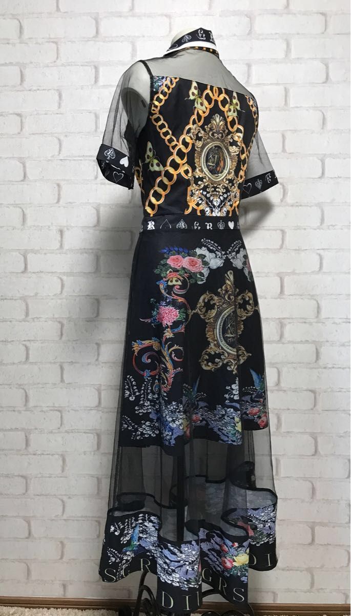 インポートブランドのワンピース 美品 - ひざ丈ワンピース