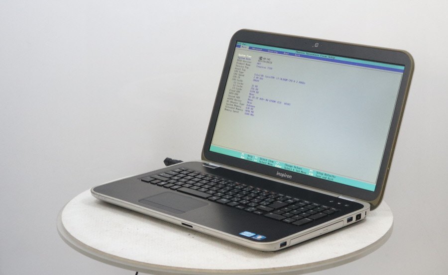現金特価】 DELL Inspiron 17R-7720 - Core i7 3630QM 2.40GHz 4GB