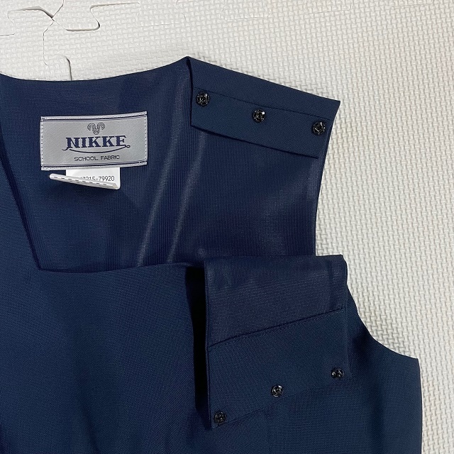 女子学生服 ジャンパースカート 学校指定製品 夏服 B5 未使用 女子学生服 ジャンパースカート 学校指定製品 夏服 B5 未使用