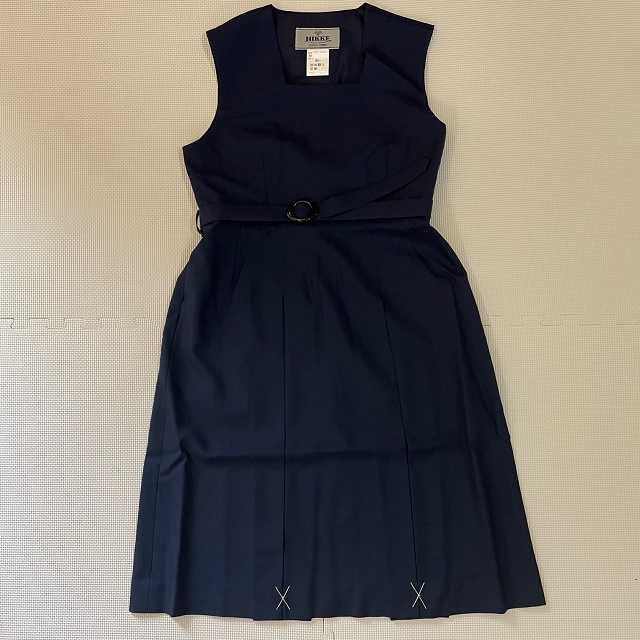 女子学生服 ジャンパースカート 学校指定製品 夏服 B5 未使用 女子学生服 ジャンパースカート 学校指定製品 夏服 B5 未使用