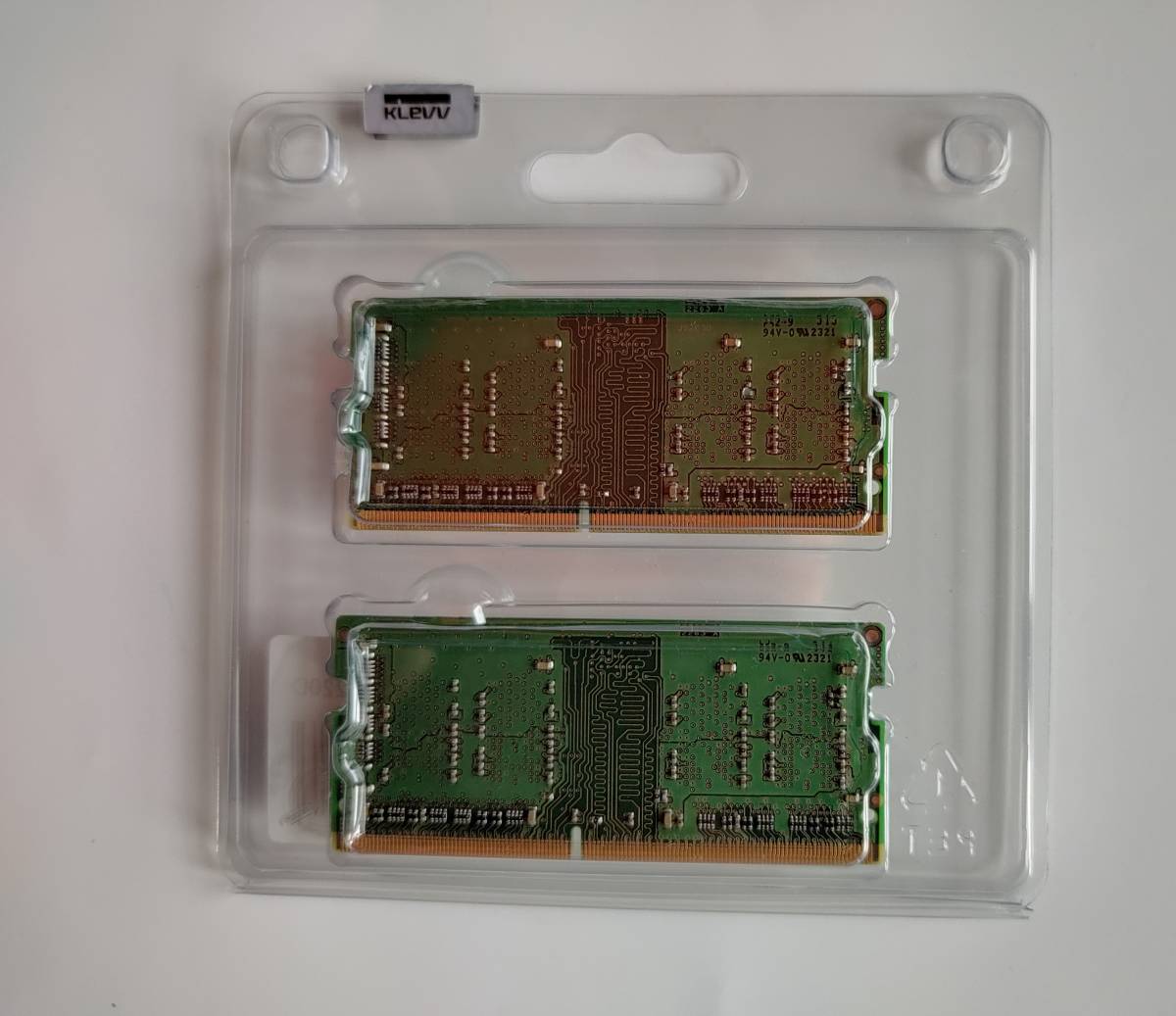 【USED：送料210円】マイクロン ノートPC用増設メモリ 8GB (4GB×2枚) DDR4 3200MT/s(PC4-3200) CL22 SODIMM 260pin_画像2