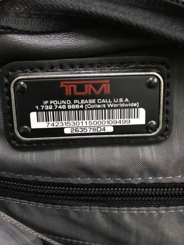 新款TUMI 26578D 2背包多功能大碼背包PC收納可能防水面料黑色T15 原文:新品 TUMI 26578D2 リュックサック 多機能 ビッグサイズ バックパック PC収納可能 防水生地 ブラック Ｔ15