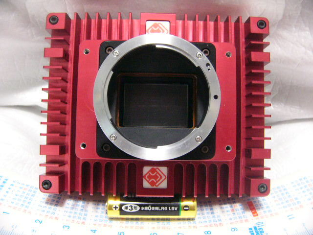 ★特価！天体撮影 最高級CCDカメラ MegaPlusII EC11000 ペルチェ冷却型高画質 1100万画素35mmフィルムサイズ大型CCD SDK等必要ソフト付属_画像4