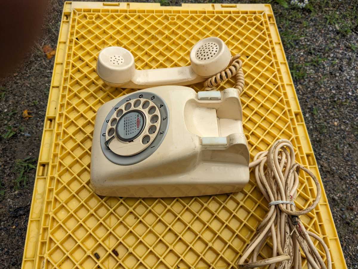  dial type telephone machine 600A2 Toshiba made ivory NTT electro- electro- . company KDDIau Showa Retro DoCoMo high speed have lead highway racer hot-rodder GX71 Mark Ⅱ Soarer bee maru hero 