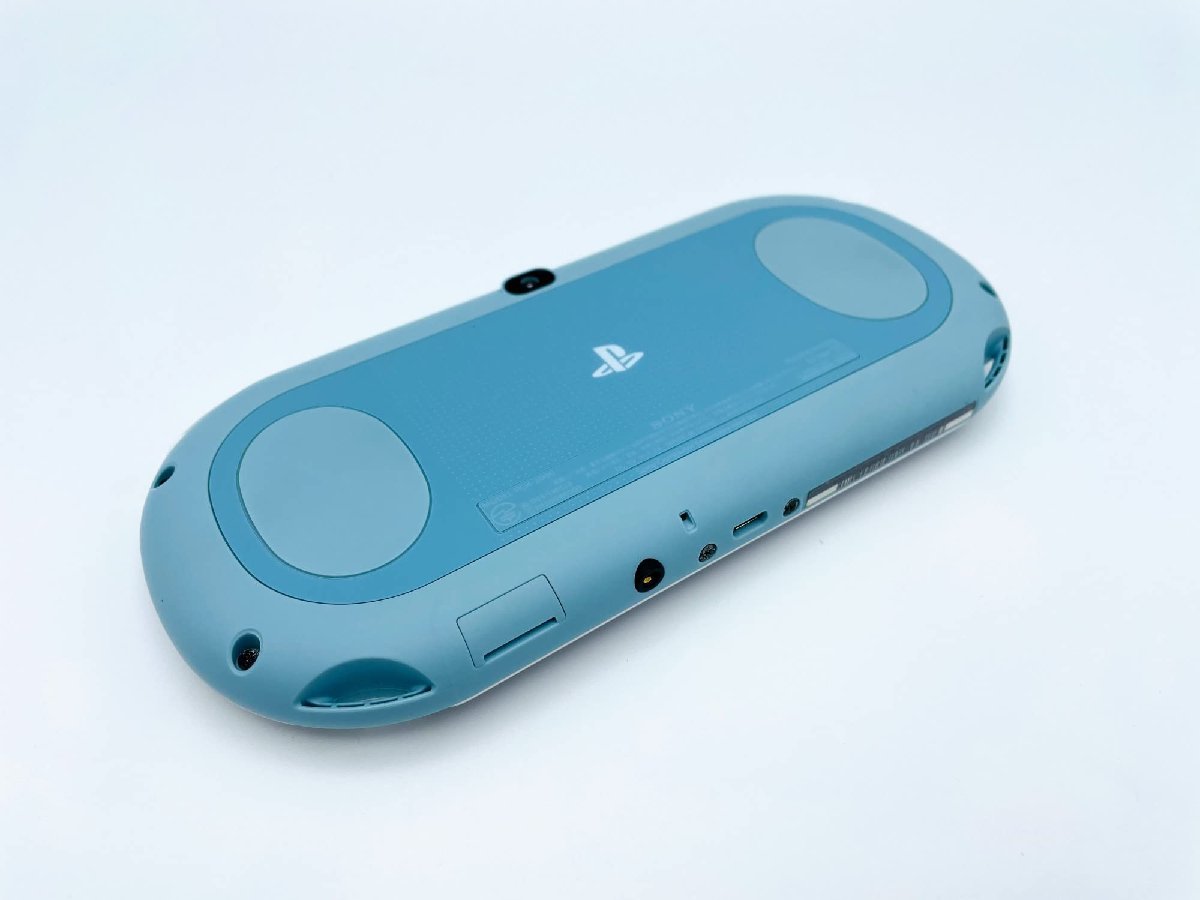 箱付 中古 完品 PlayStation Vita Wi-Fiモデル ライトブルー/ホワイト (PCH-2000ZA14)【メーカー生産終了】 