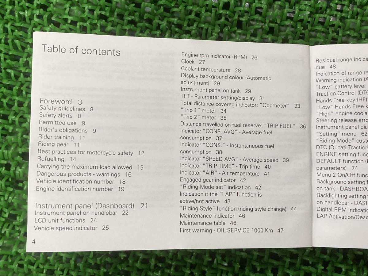 ディアベル ディアベルカーボン 取扱説明書 ドゥカティ 正規 中古 バイク 整備書 オーナーズマニュアル 英語スペイン語_取扱説明書