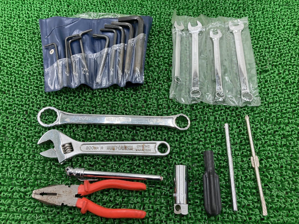  loaded tool Harley original used bike parts tool kit functional without any problem shortage of stock rare goods vehicle inspection "shaken" Genuine