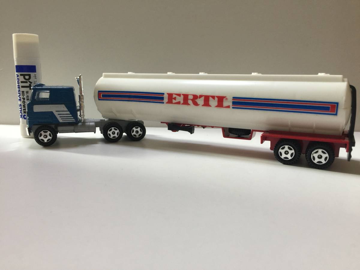 建設車両、作業車 Ertl Trucks of the World 1/64 International Transtar with Tanker #1418