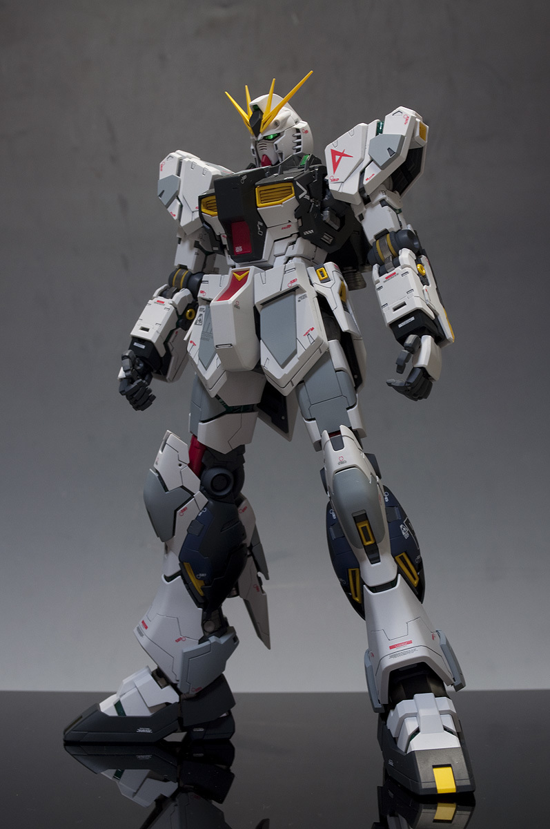 1/100 MG νガンダム Ver Ka 塗装済完成品 PG RG HG|Yahoo 1/100 MG νガンダム Ver Ka 塗装済完成品 PG RG HG|Yahoo