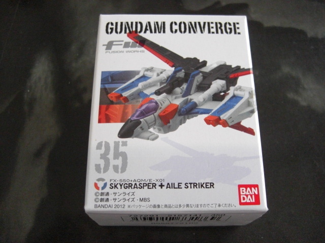 バンダイ　食玩 FW GUNDAM CONVERGE　FWガンダムコンバージ No.35 スカイグラスパー＋エールストライク　新品未開封品_画像1