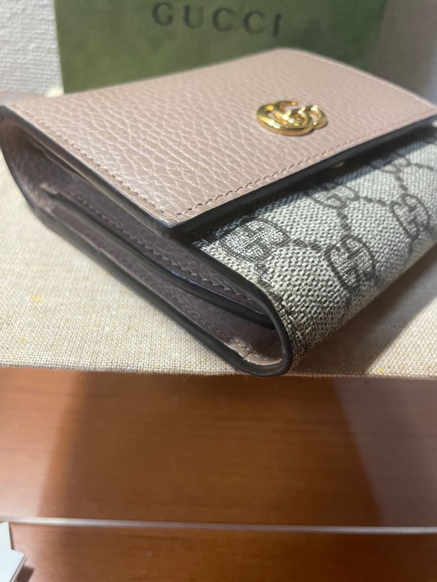 GUCCI 財布 二つ折 レディース|Yahoo!フリマ(旧PayPayフリマ) GUCCI 財布 二つ折 レディース|Yahoo!フリマ(旧PayPayフリマ)