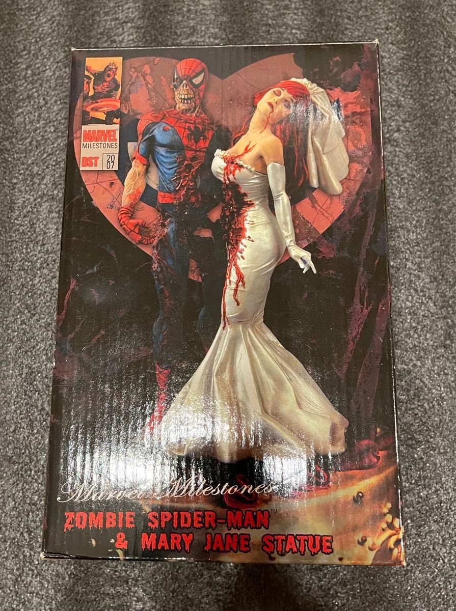 マーベル Milestones Zombie スパイダーマン & Mary Jane Statue マーベル Milestones Zombie スパイダーマン & Mary Jane Statue