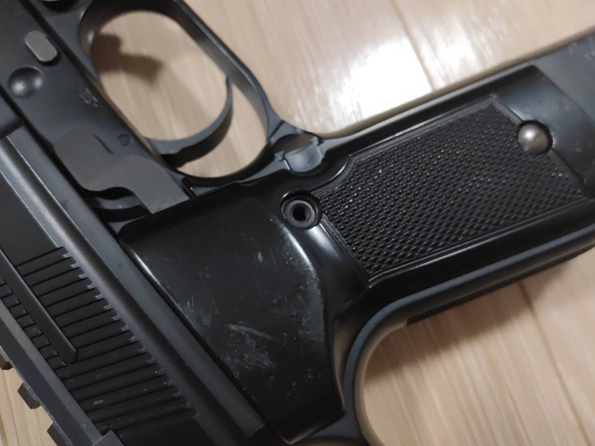 マルイ M93R 高初速 リポバッテリー充電器付 内外装カスタム マルイ M93R 高初速 リポバッテリー充電器付 内外装カスタム