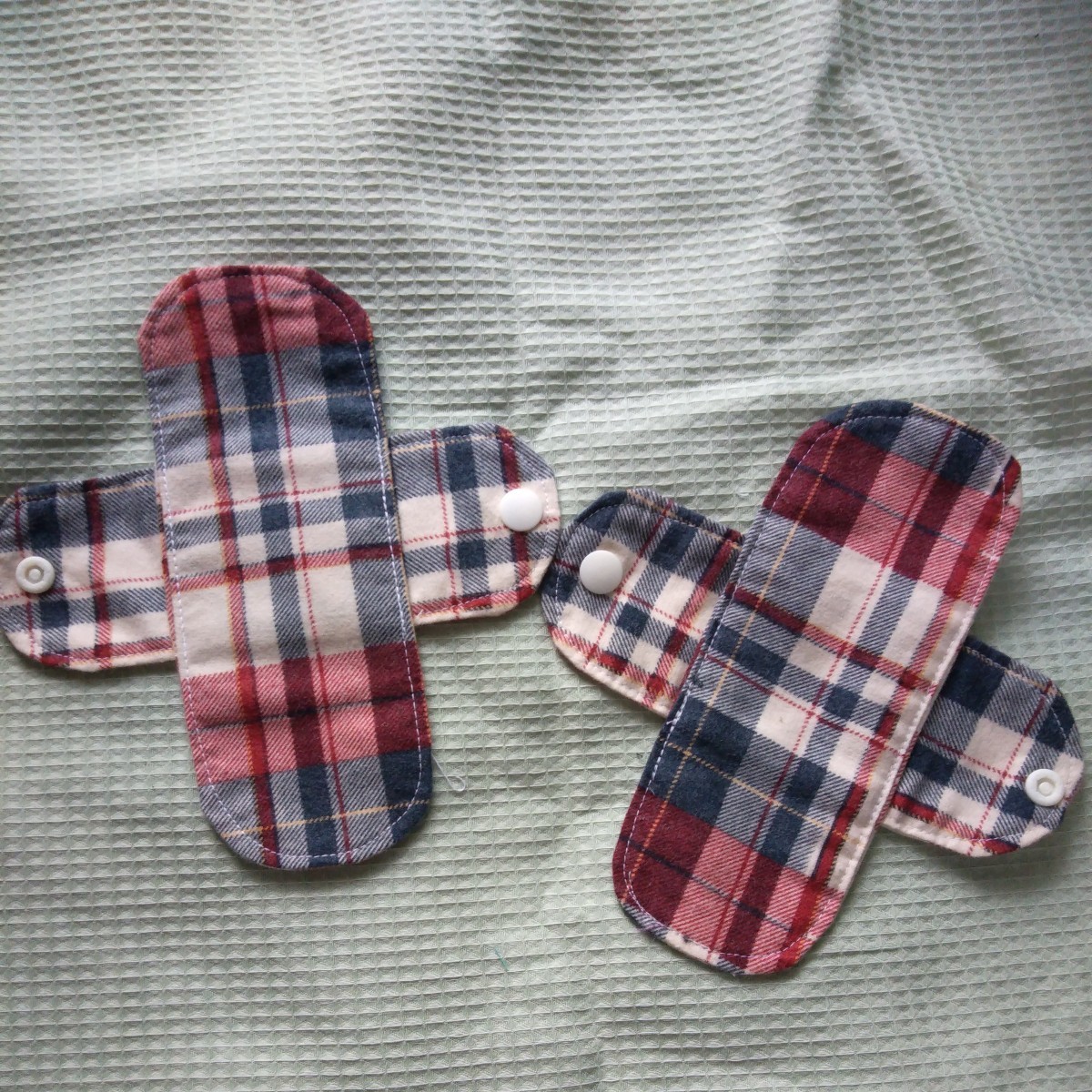  liner hand made 2 sheets approximately 7×7,5cm about nappy thin cotton check pattern 