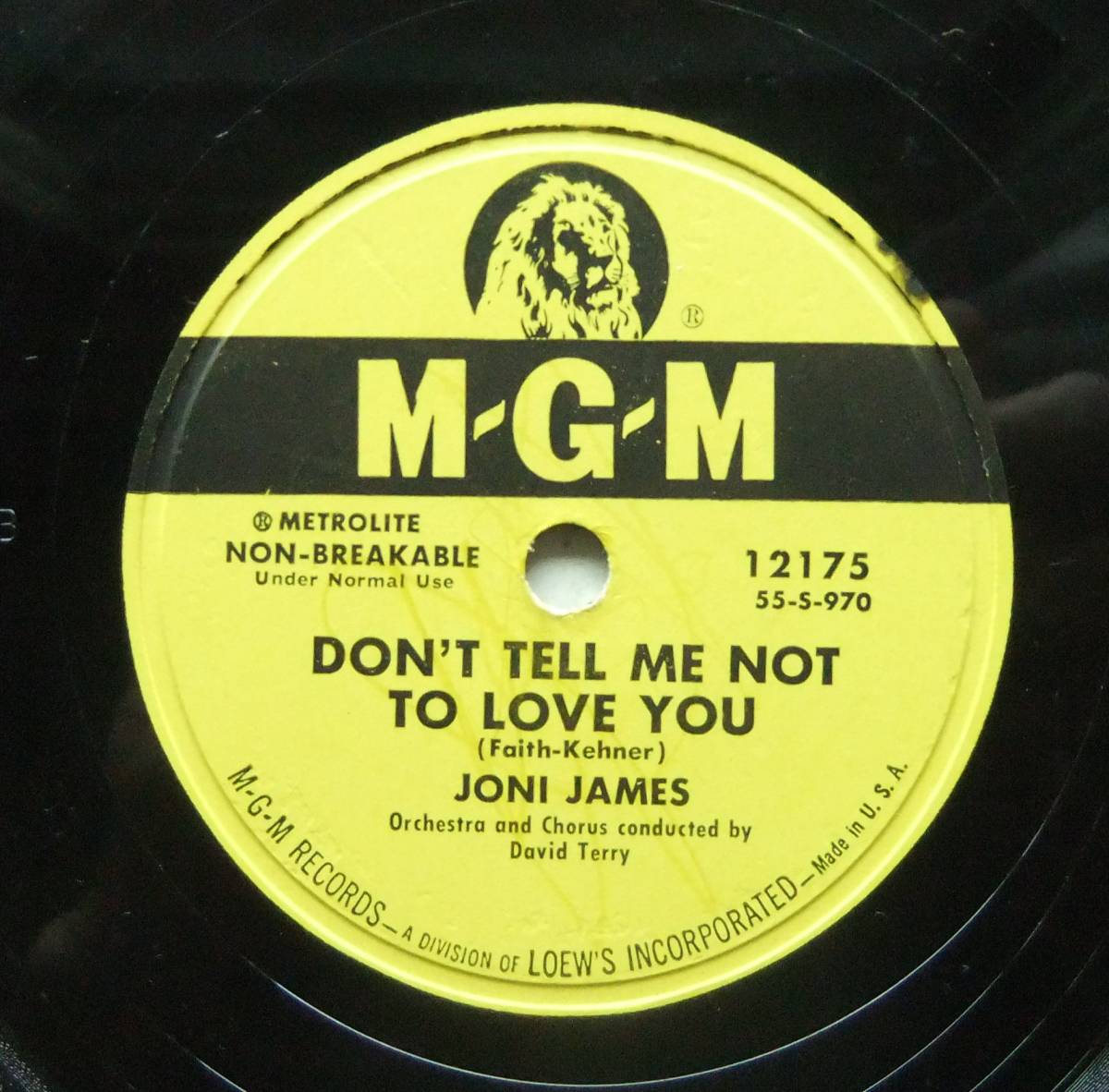 ◆ JONI JAMES / Don't Tell Me Not To Love You / Somewhere Someone Is Lonely ◆ MGM 12175 (78rpm SP) ◆_画像1